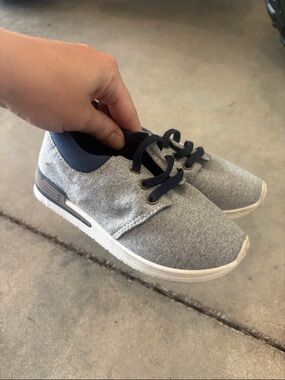 oomphies Grey and Navy Kids Lace-Up Sneakers